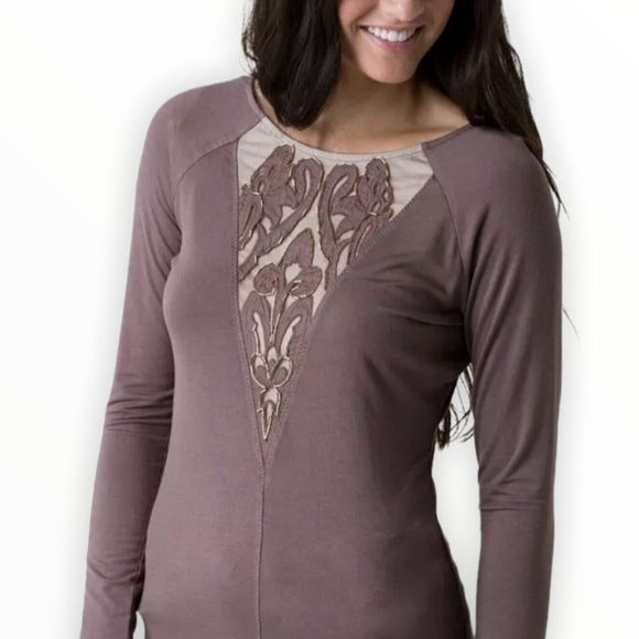 Buckle -NWT Long Sleeve blouse - Women size XS - Picture 1 of 4